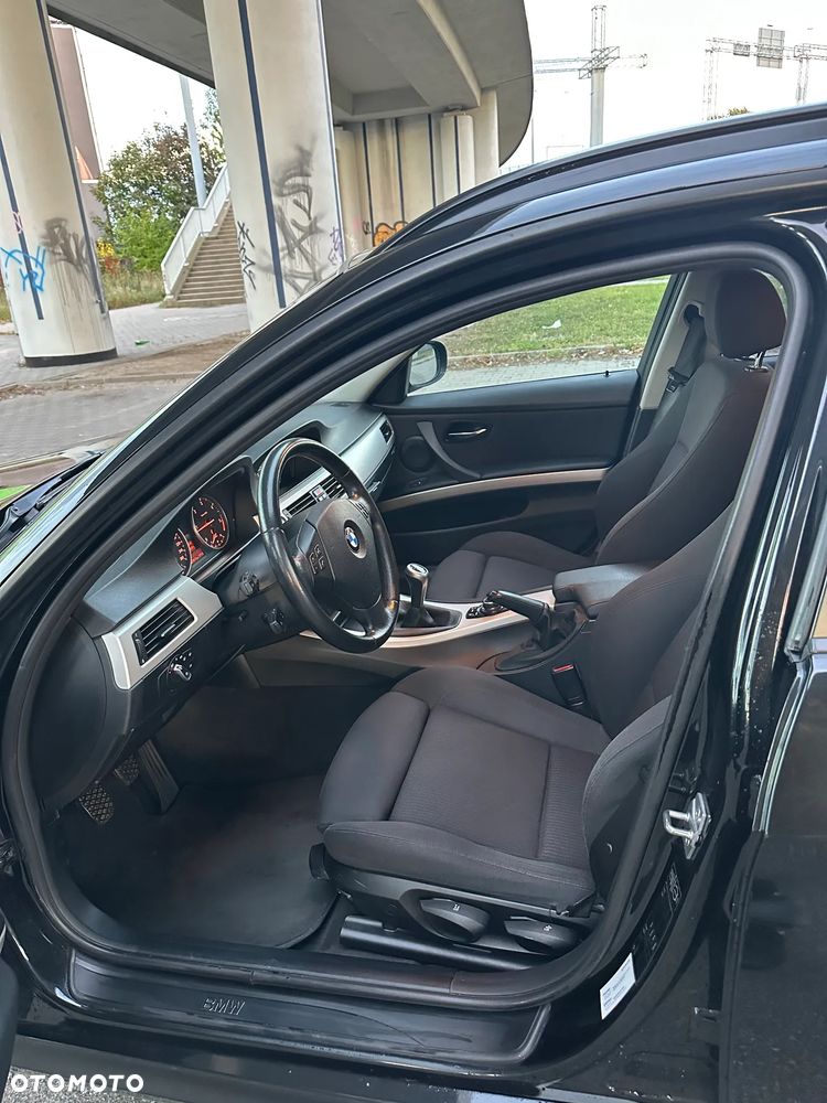 BMW Seria 3 320d Eff.Dynamics - 11