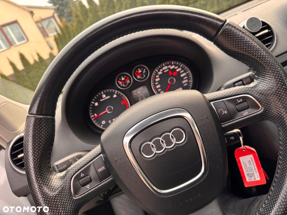 Audi A3 Sportback 2.0 TDI Attraction - 32