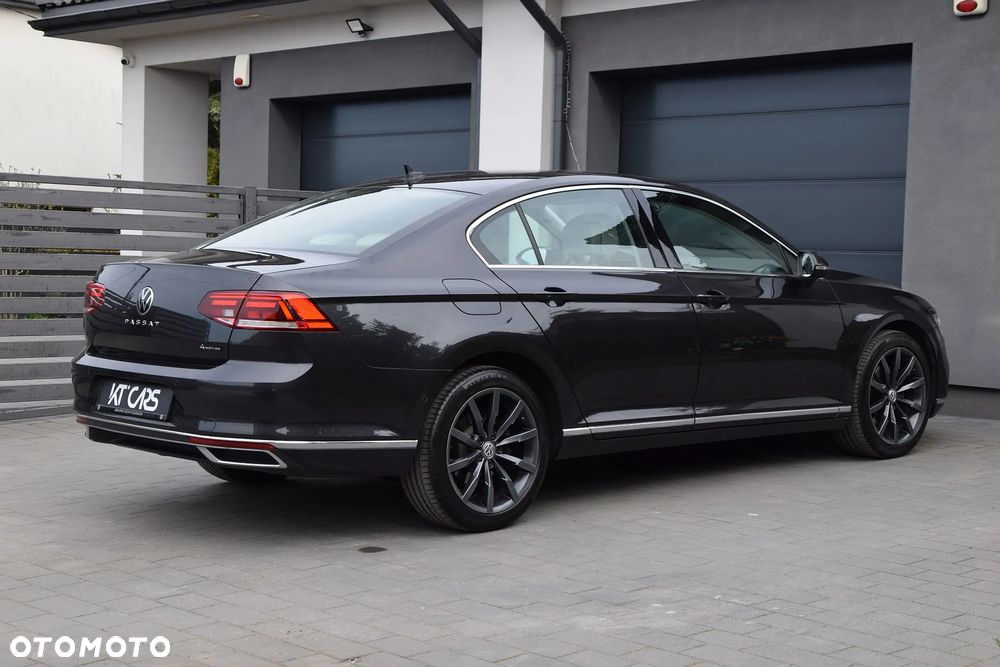 Volkswagen Passat 2.0 TDI 4Mot Elegance DSG - 6
