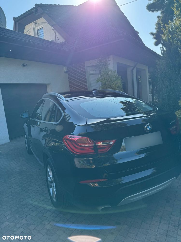 BMW X4 xDrive20d xLine - 8