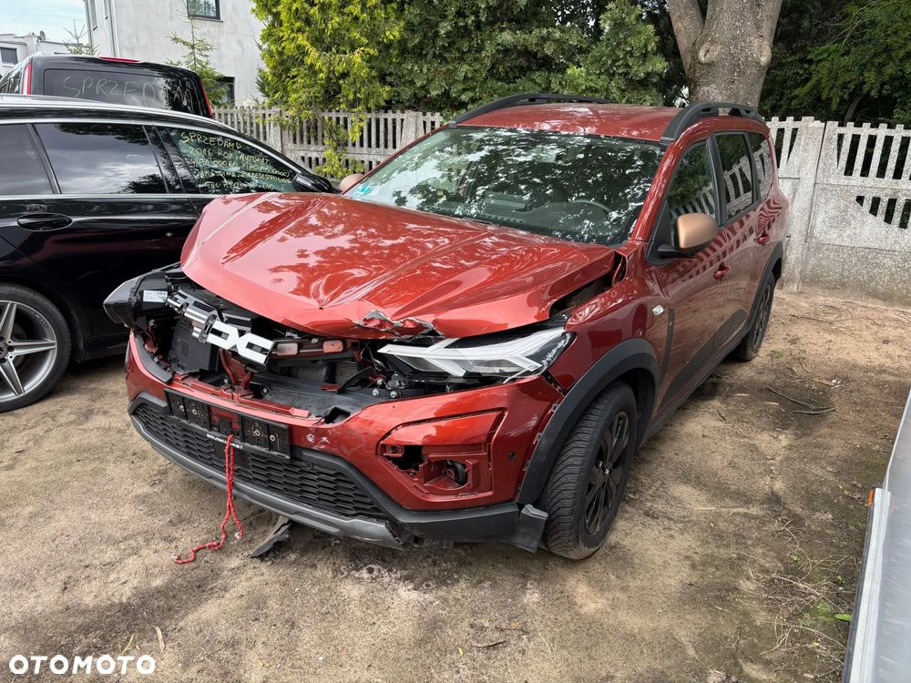 Dacia Jogger 1.6 Full Hybrid 140 Expression MMT 7os - 6