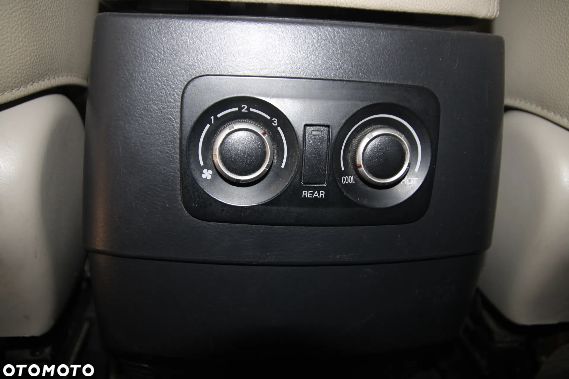 Mitsubishi Pajero 3.2 DID Instyle EU6 - 22