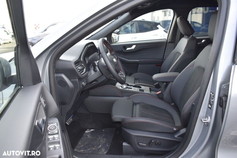Ford Kuga 2.5 Duratec FWD PHEV ST-Line X - 22