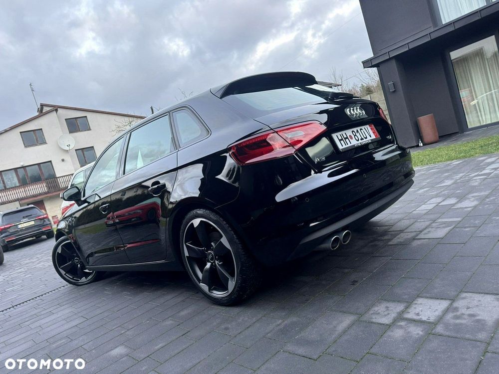 Audi A3 Sportback - 3