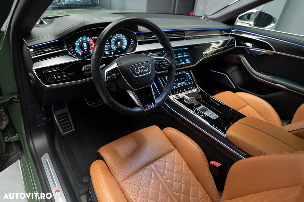 Audi S8 - 17