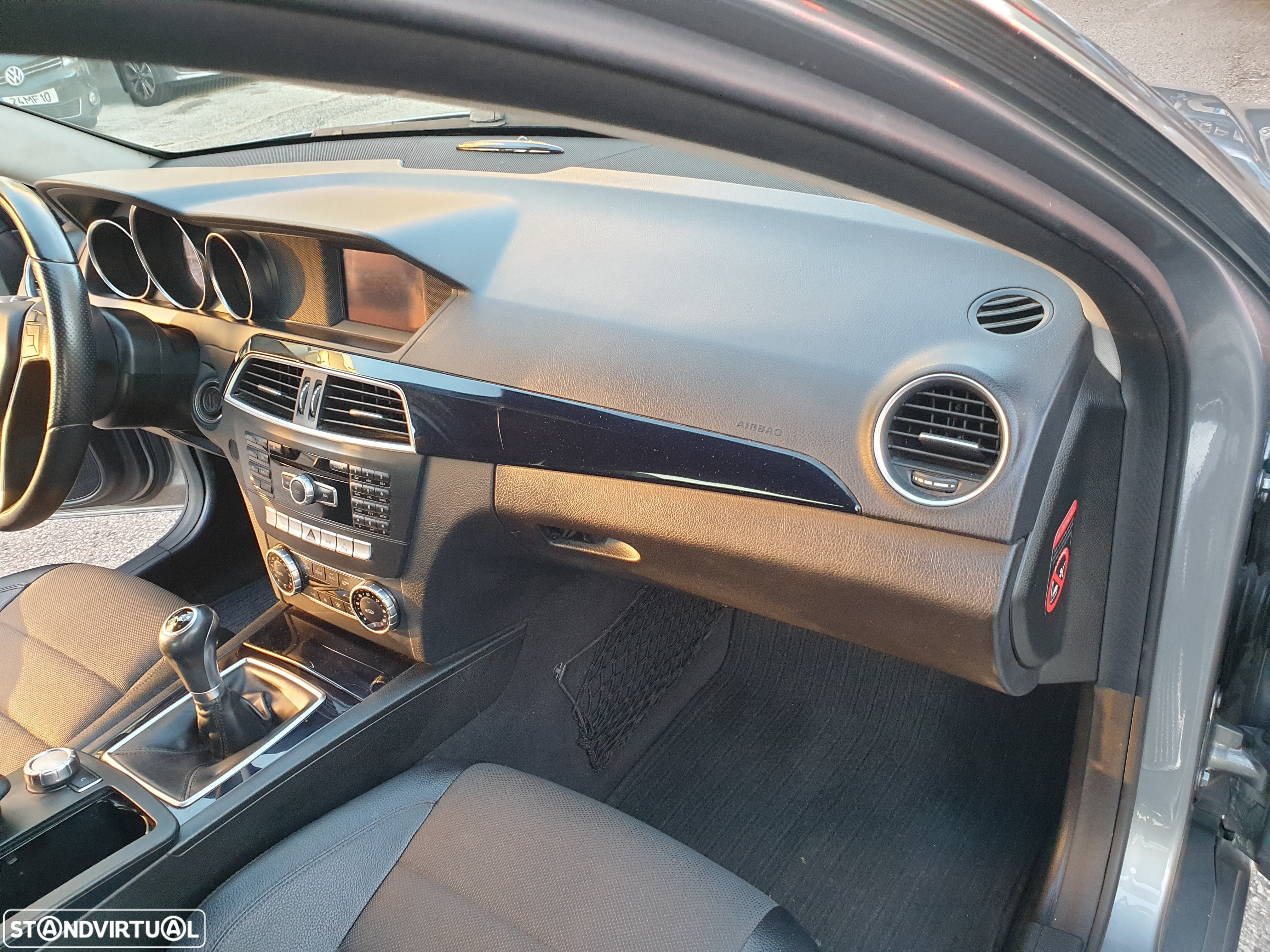 Mercedes-Benz C 220 - 17