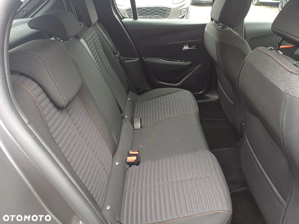 Peugeot 208 PureTech 100 Allure - 12