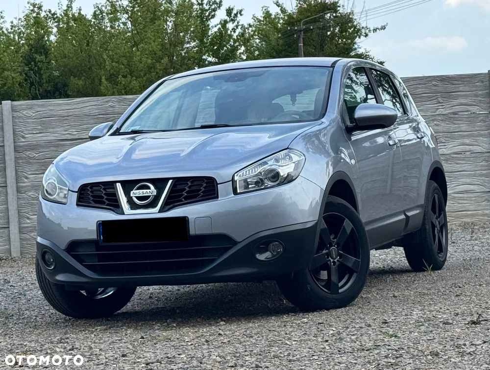 Nissan Qashqai - 2
