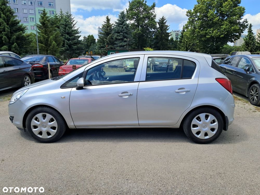 Opel Corsa 1.4 16V Enjoy - 4