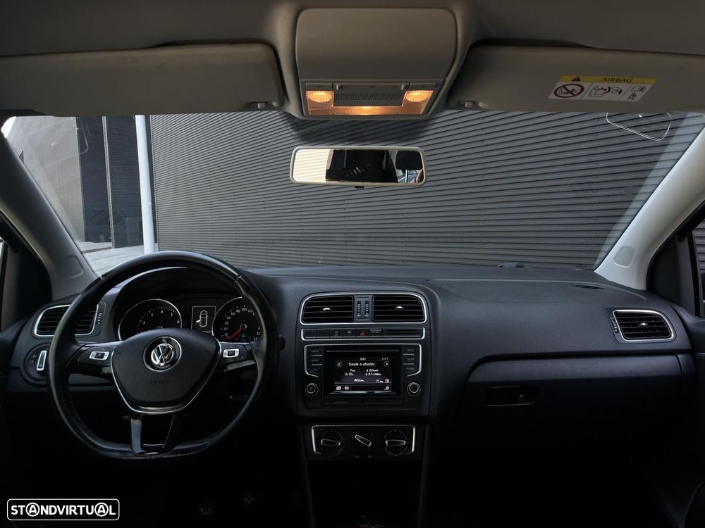VW Polo 1.0 Confortline Nav - 4