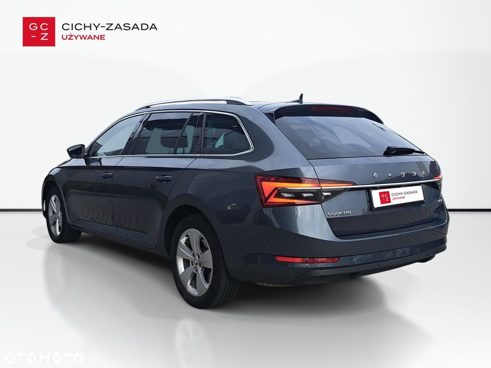 Skoda Superb 2.0 TDI 4x4 Style DSG - 3