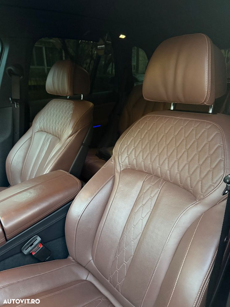 BMW X5 xDrive40i - 25