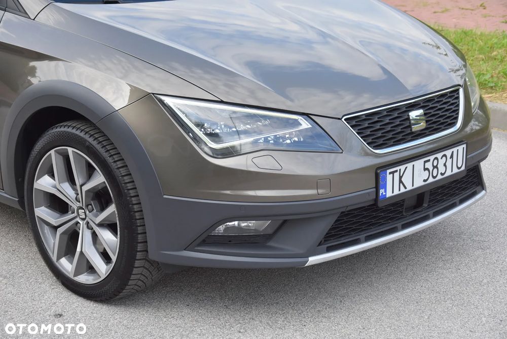 Seat Leon 2.0 TDI DPF Start&Stop DSG XCELLENCE - 13