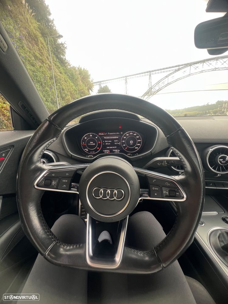 Audi TT Coupé - 6