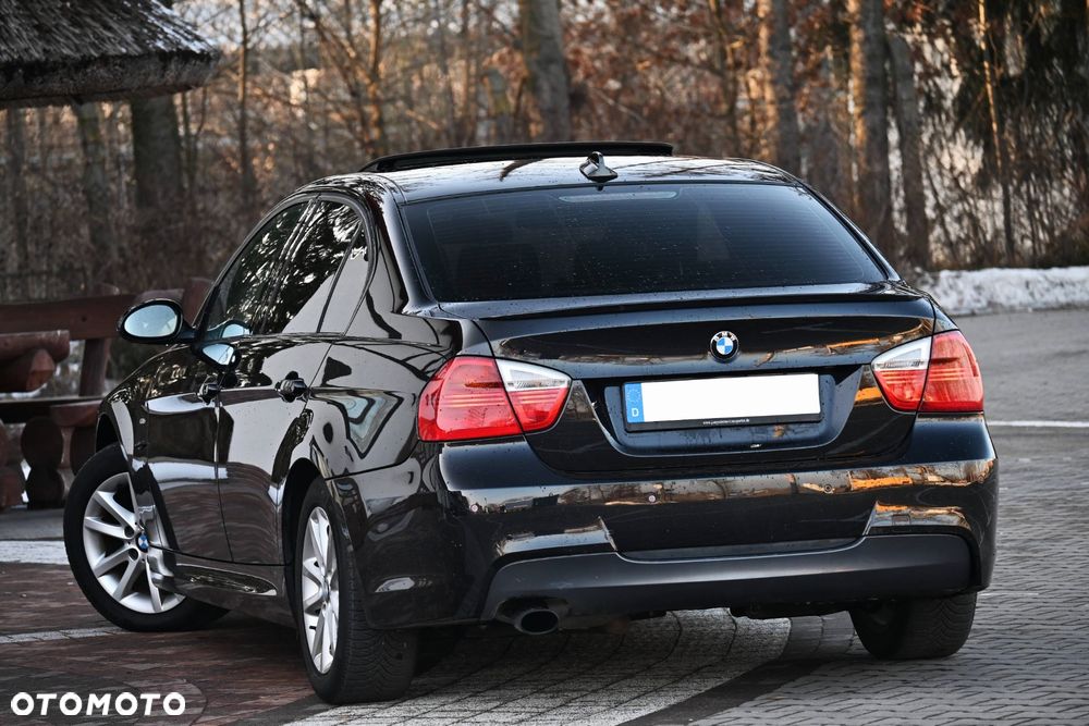 BMW Seria 3 318d DPF Edition Sport - 18