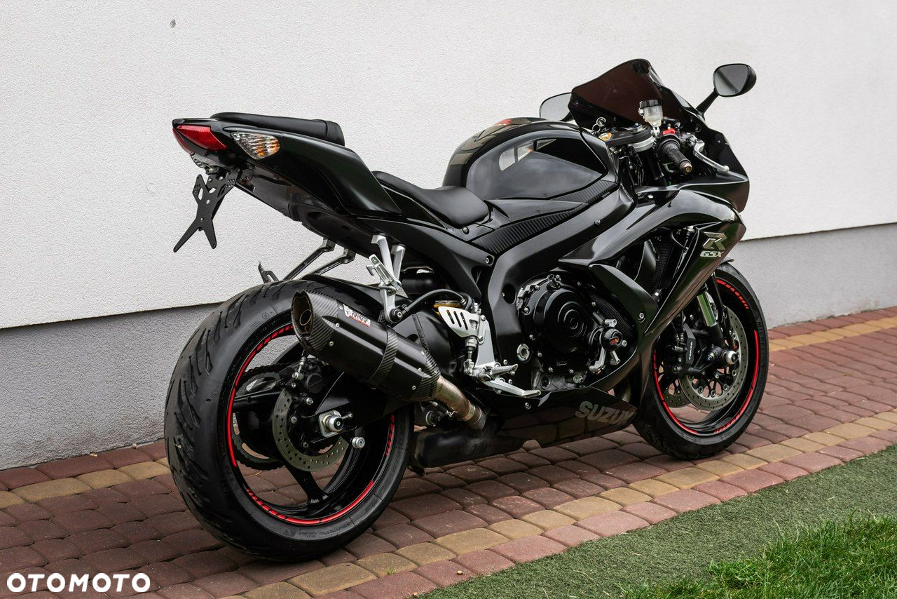 Suzuki GSX-R - 3