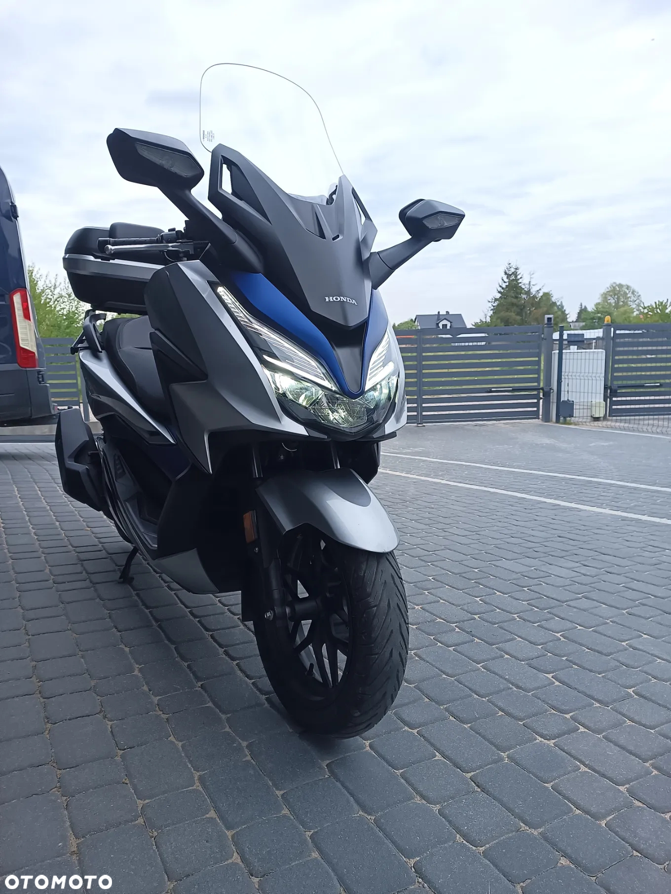 Honda NSS - 9