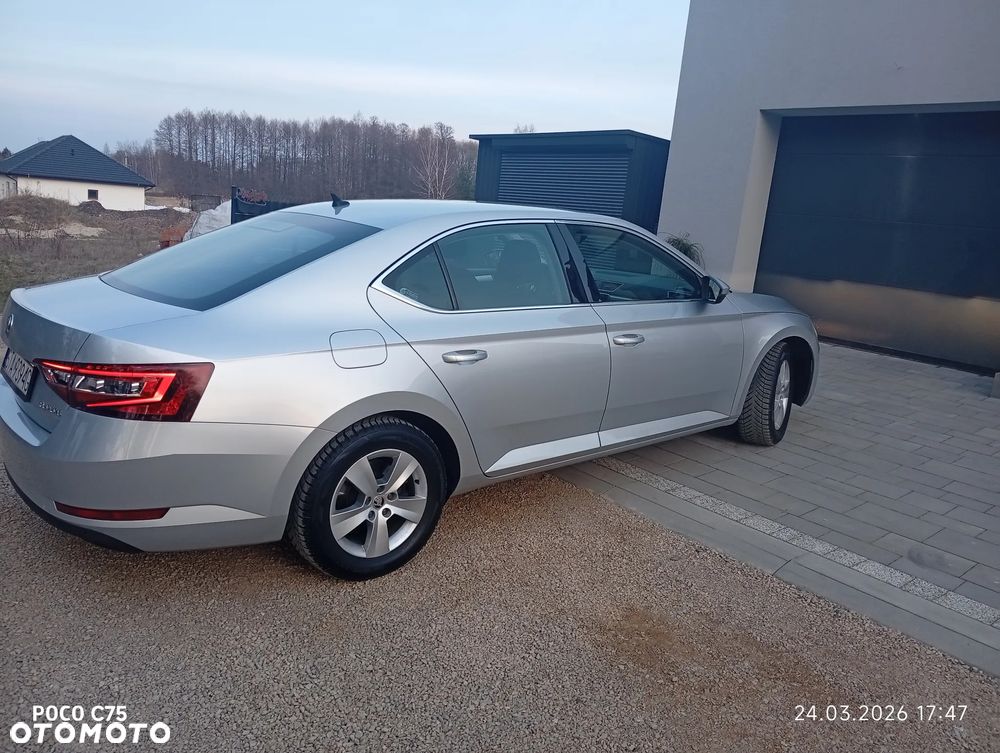 Skoda Superb 2.0 TDI Active - 1
