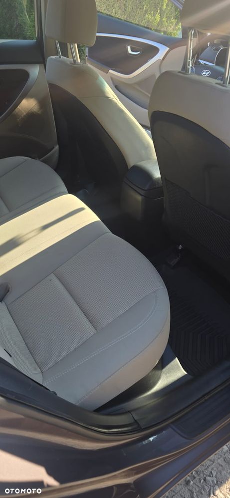 Hyundai i30 1.6 GDI Classic - 8