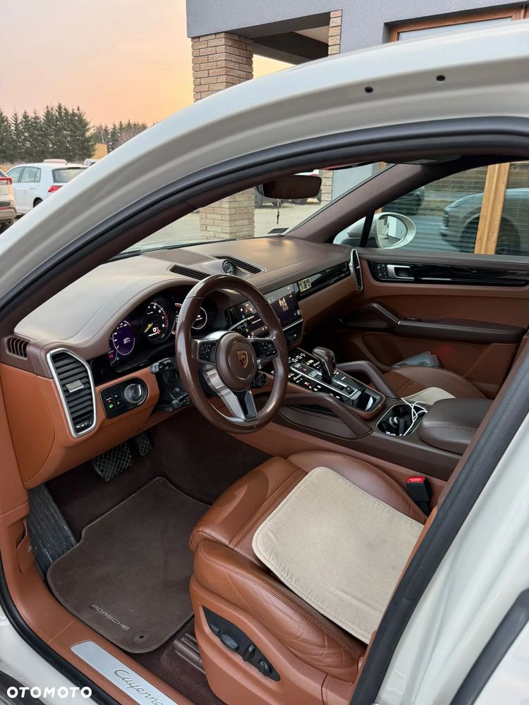 Porsche Cayenne Platinum Edition - 11