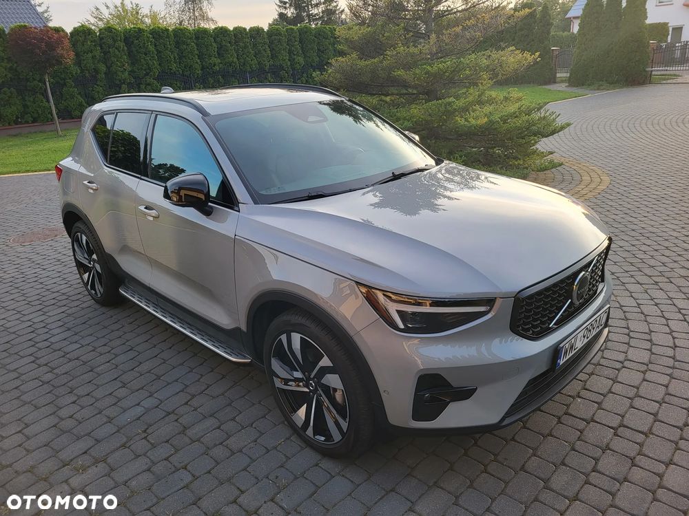 Volvo XC 40 B5 AWD Ultimate Dark - 1