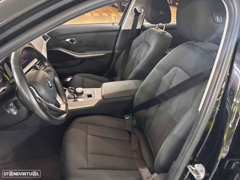 BMW 330 e Corporate Edition Auto - 12