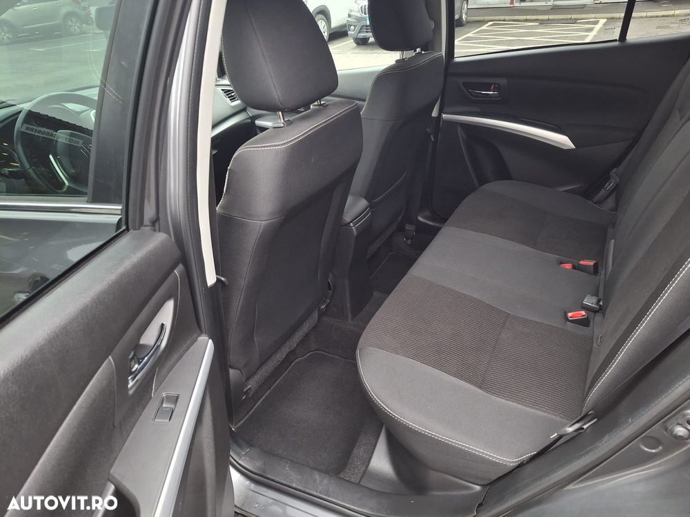 Suzuki S-Cross 1.0 Passion - 30