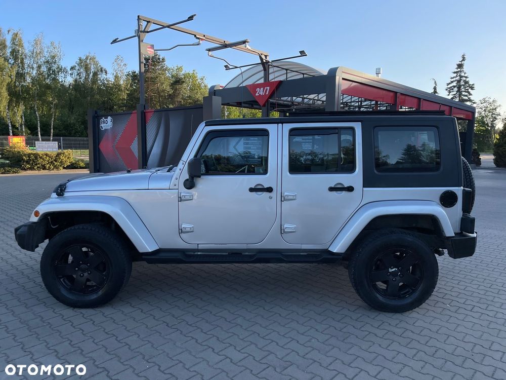 Jeep Wrangler Unlimited 2.8 CRD DPF Automatik Sport - 7