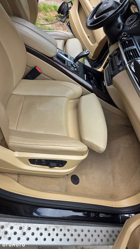 BMW X5 4.0d xDrive - 12