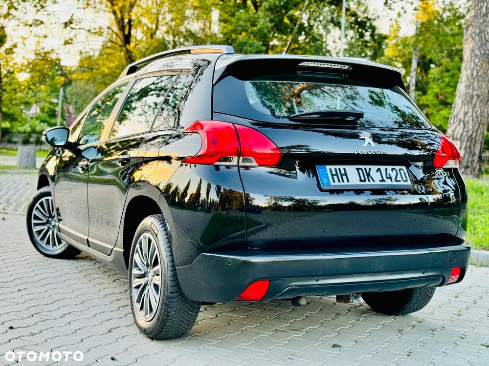 Peugeot 2008 - 18