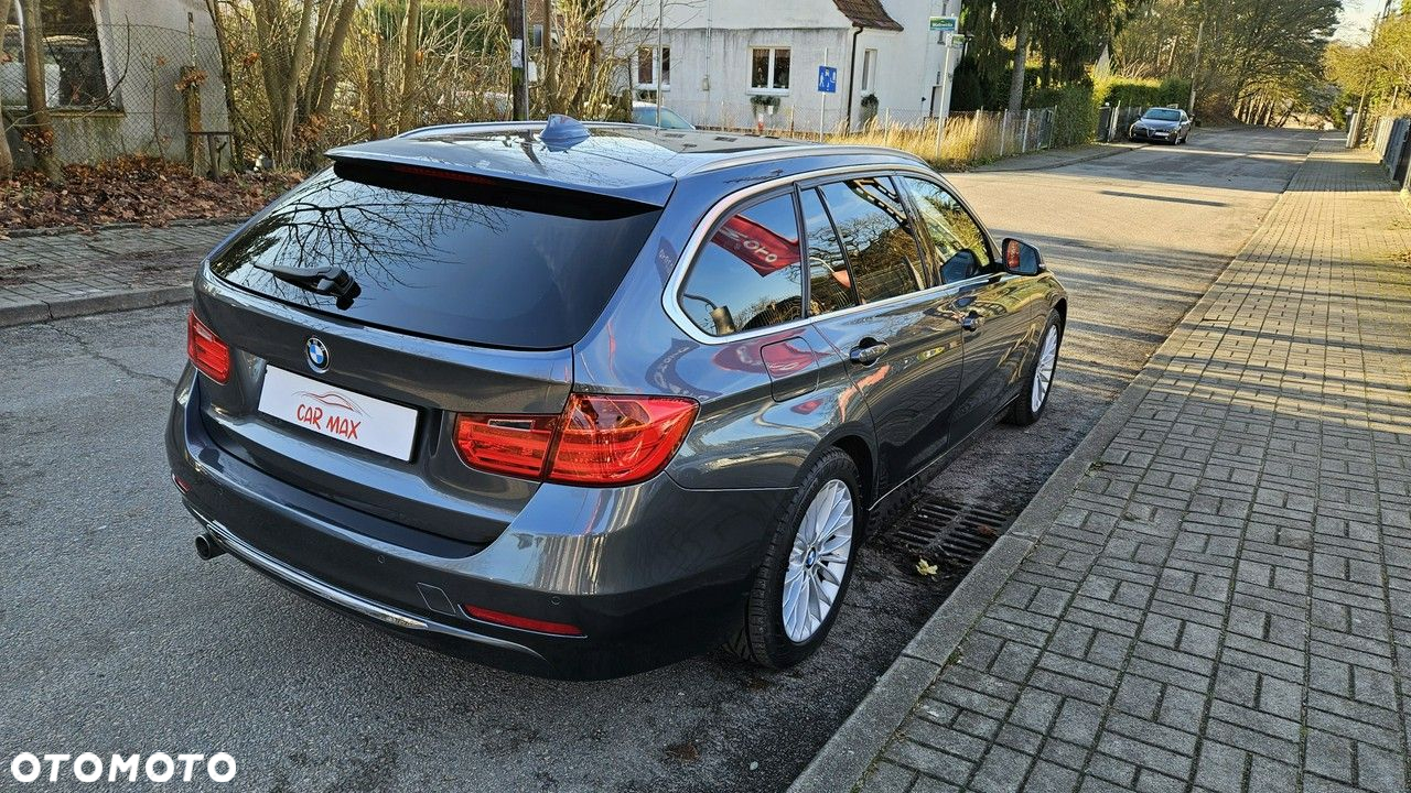 BMW Seria 3 320d Touring Luxury Line - 9