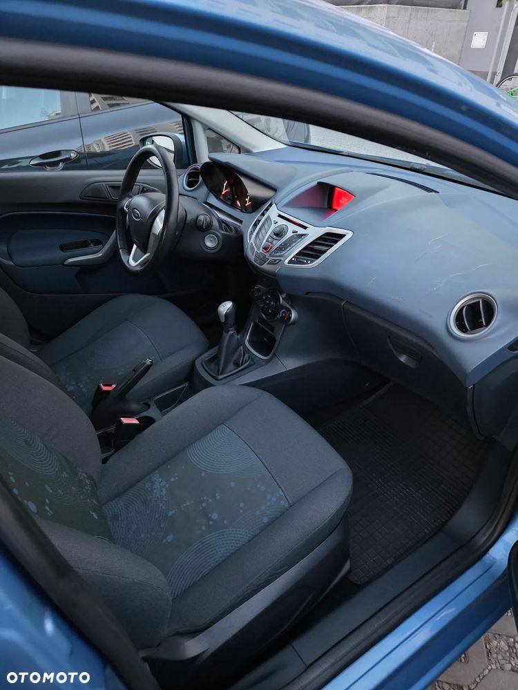 Ford Fiesta 1.4 TDCI Connection - 13