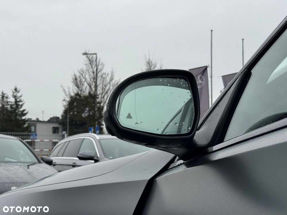 Mercedes-Benz Klasa C 400 e PHEV 4-Matic AMG - 9