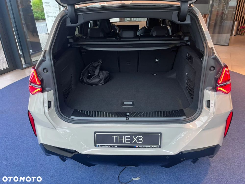 BMW X3 - 33