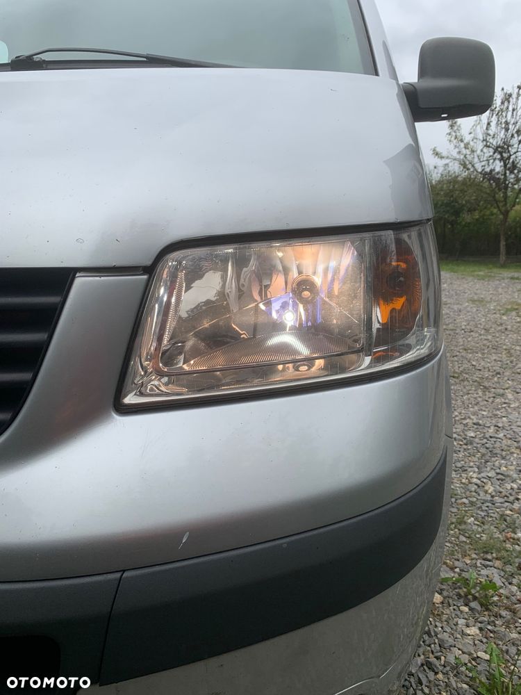 Volkswagen Transporter - 4