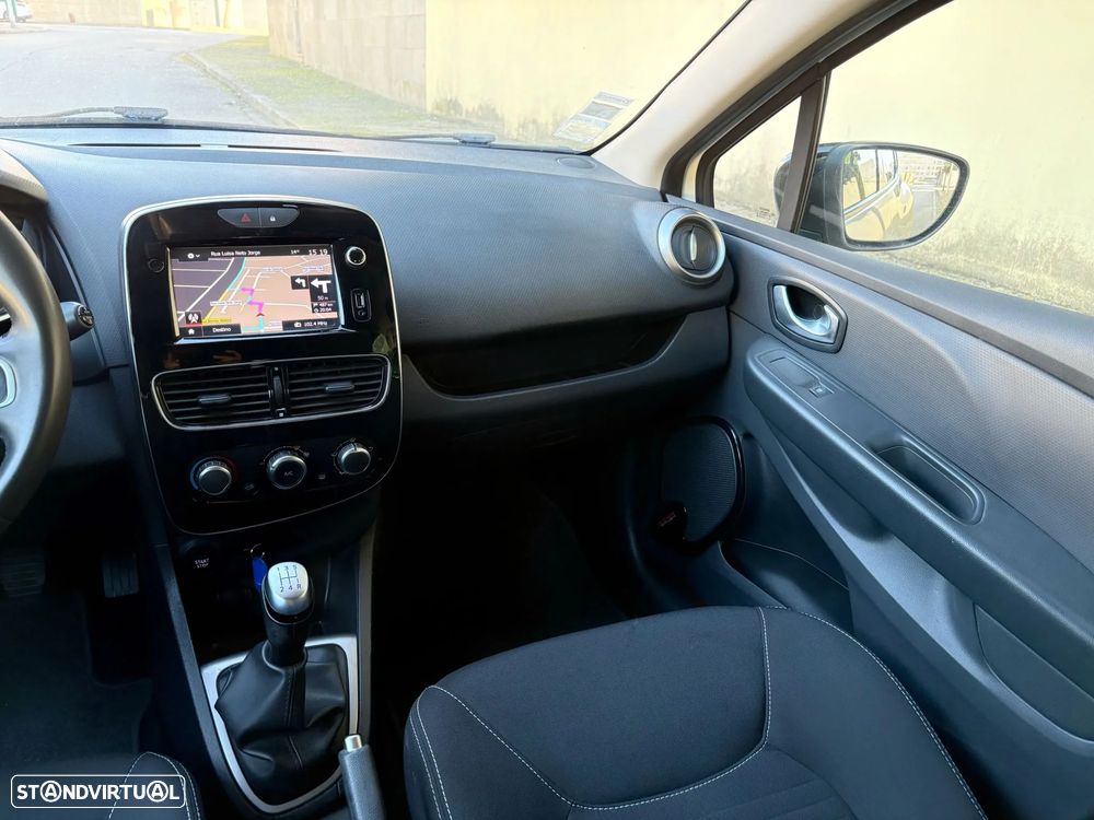 Renault Clio 1.5 dCi Limited - 23