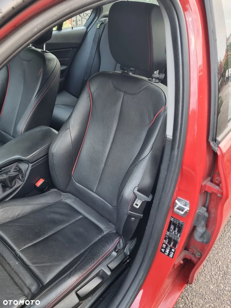 BMW Seria 3 328i xDrive Sport Line - 8
