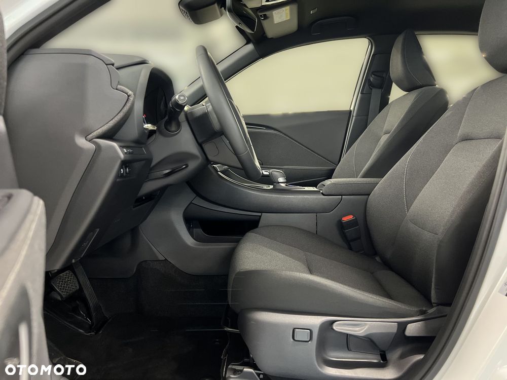 Lexus LBX 1.5 Hybrid - 16