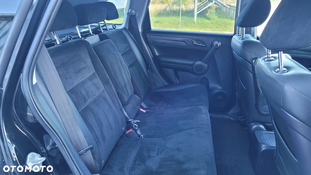 Honda CR-V 2.0i-VTEC Automatik Elegance 50 Jahre Edition - 17