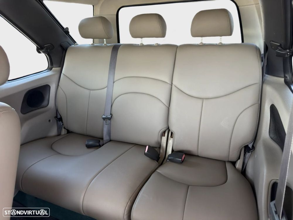 Land Rover Freelander 2.0 di - 13