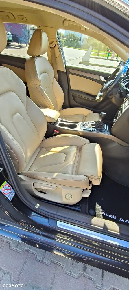Audi A4 Avant 2.0 TDI ultra - 15