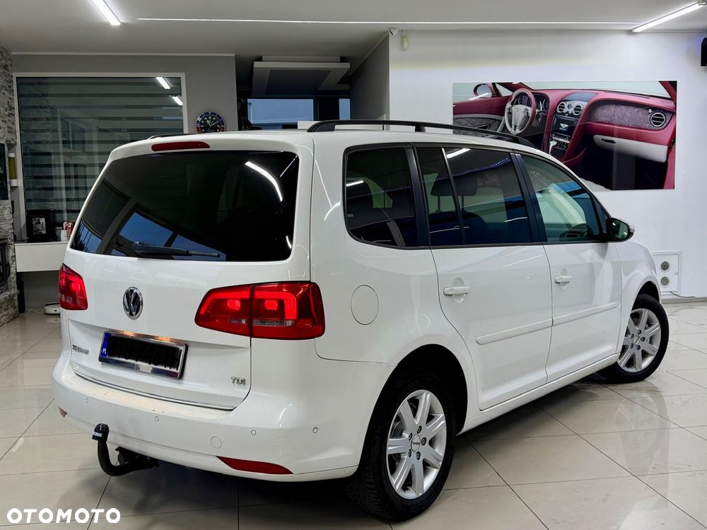 Volkswagen Touran 1.6 TDI DPF Highline DSG - 3