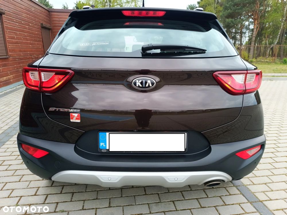 Kia Stonic 1.4 L - 19