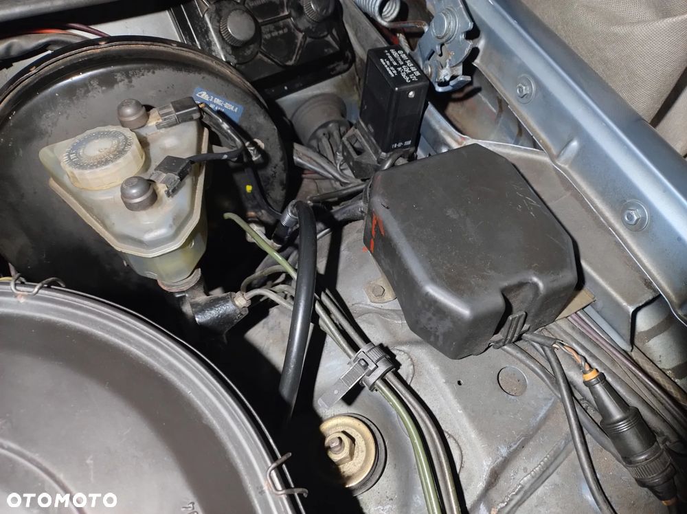 Mercedes-Benz W123 - 34