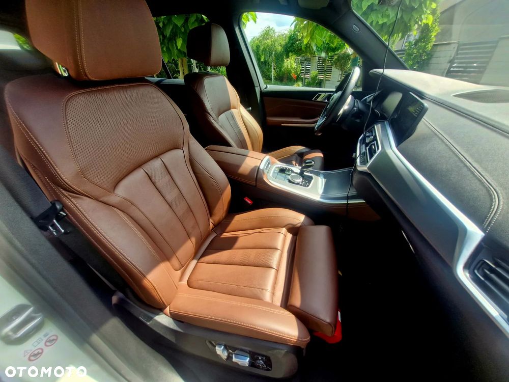 BMW X5 xDrive25d - 23