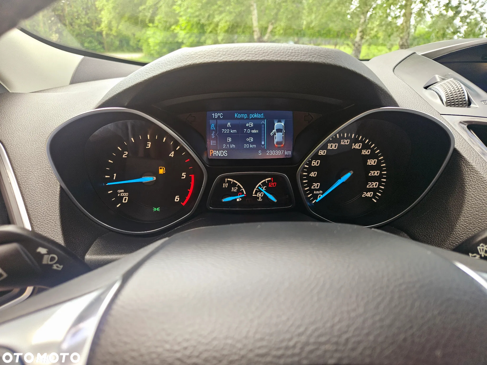 Ford Kuga 2.0 TDCi 4x4 Titanium - 23