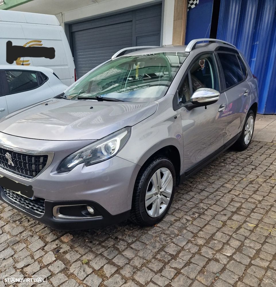 Peugeot 2008 1.6 BlueHDi Style - 3