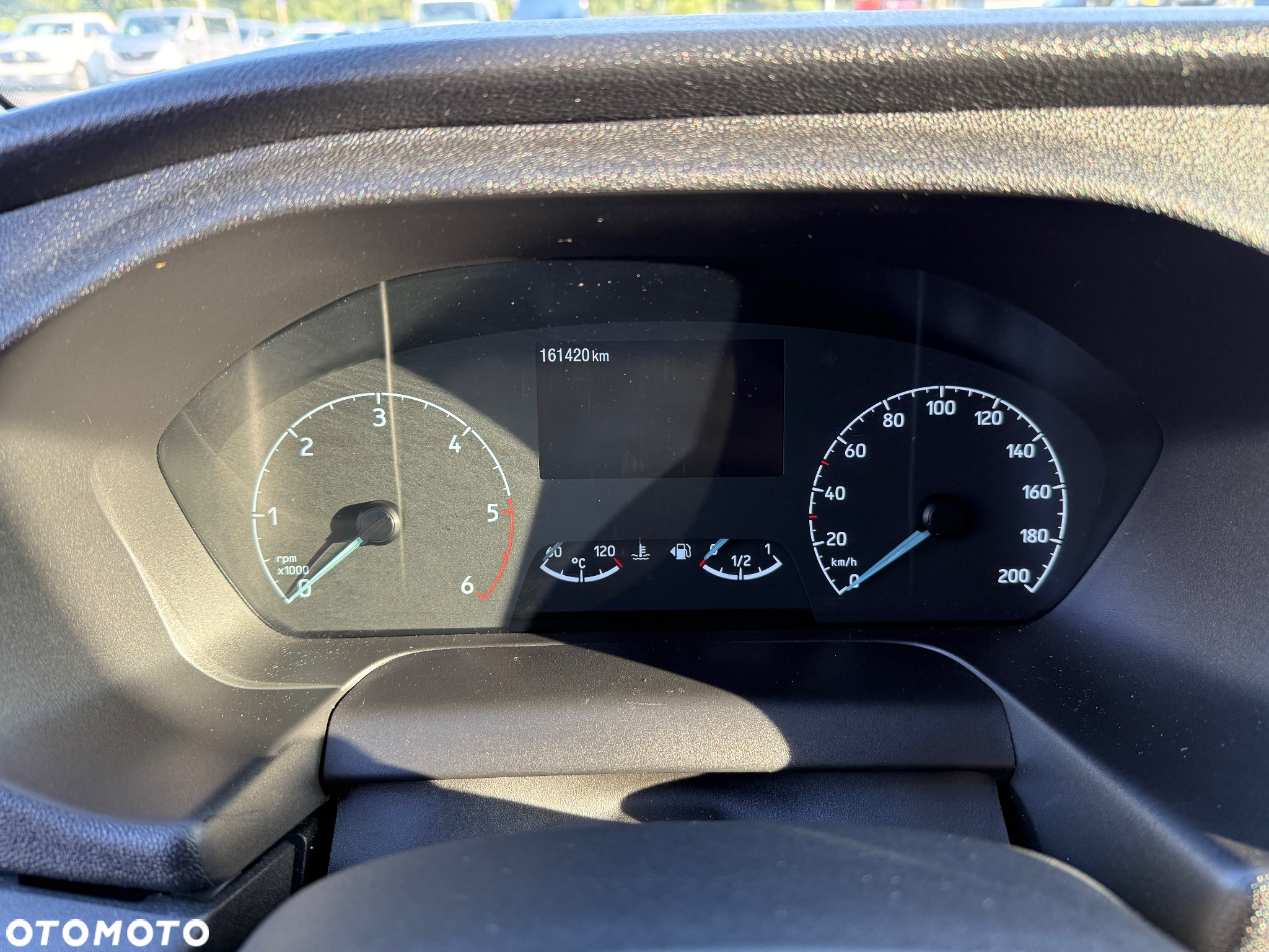 Ford Transit - 18