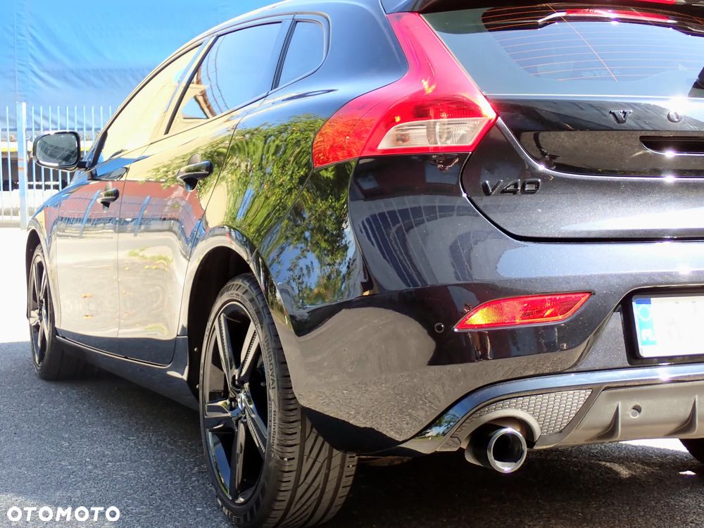 Volvo V40 D3 R Design - 39