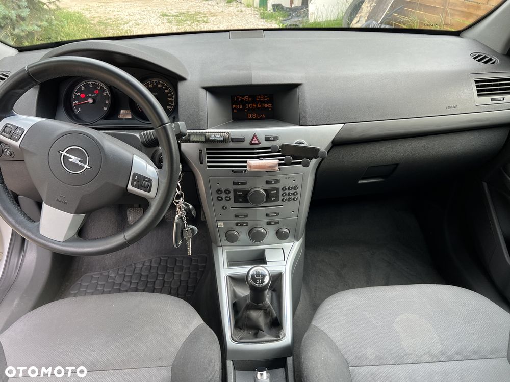 Opel Astra 1.6 - 13